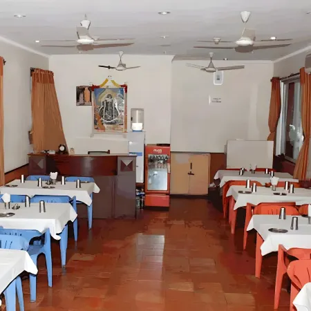 Hotel Prem Nivas