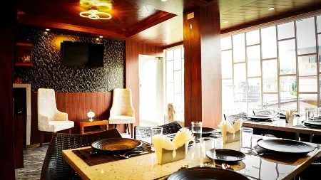 The Albatross Отели рядом с достопримечательностью «Marina Park»