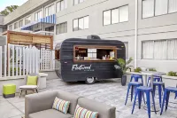 DoubleTree Suites by Hilton Hotel Nashville Airport - bar