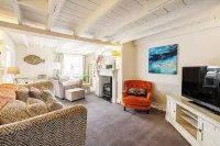 Beautiful 3 bedroom cottage in the heart of Looe