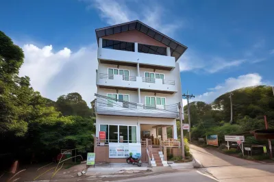 Namhasin House Hotels in Chalok Baan Kao