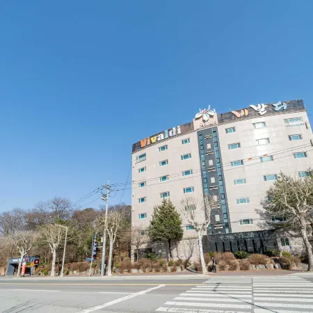 Vivaldi Motel