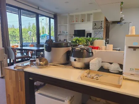 Seogwipo the Hyeyum Stay Отели рядом с достопримечательностью «Bonte Museum»