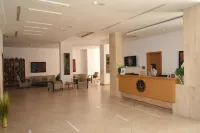 DownTown Tunis Hotel نزل داون تاون تونس - موقف سيارات