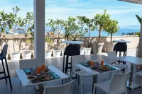 미들 타운 팰리스 트로페아