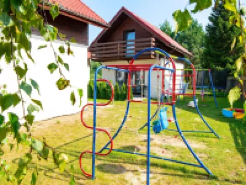 Apartament w Jarosławcu blisko nadmorskiej plaży Hotele w: Jarosławiec