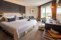 Hôtel Valdys Thalasso & Spa - les Pins Hotels in Beauvoir-sur-Mer