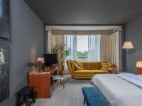 Art Hotel Prague Hotels near Generali Arena