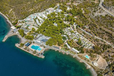 Surroundings Wyndham Loutraki Poseidon Resort Photo