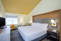 Holiday Inn Cape Cod - Hyannis