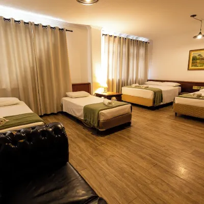 Hotel Golden Star Hotels near Guido Straube Museum