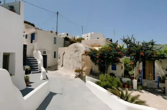Arvanitis Cave Village Hotels in der Nähe von Strand Red Beach