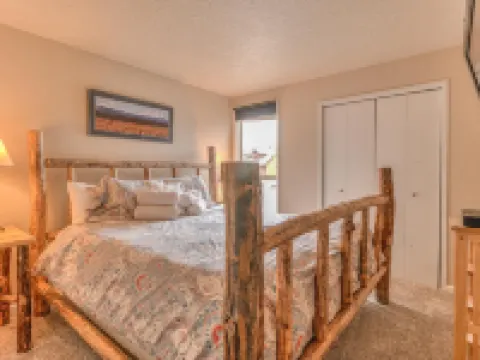 Abbot House Condo 8 Hotels in Sunriver