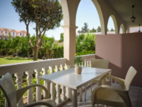 Alamis Hotel & Apartments Hoteles en Arkadii