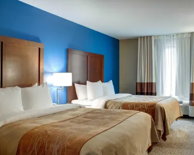 Comfort Inn & Suites