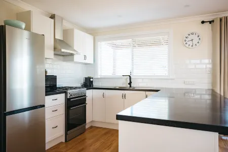 Owen's Hideaway by the Bnb Collection Отели в г. Олбани