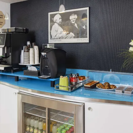 Best Western Regency Suites Отели рядом с достопримечательностью «Набережная «Таелет»»