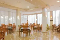 索倫特酒店 - 早餐