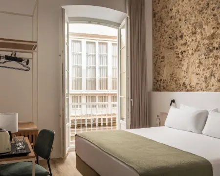 BYPILLOW Casa Gades（夜枕家園） 加的斯酒店