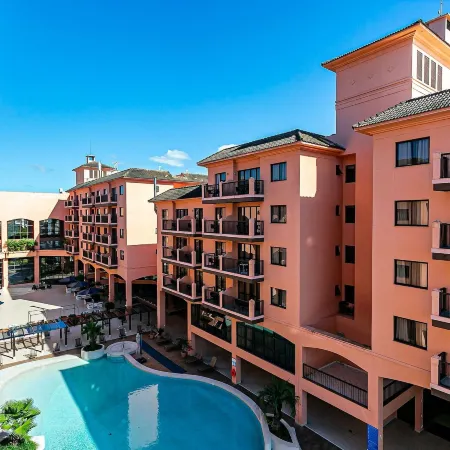 Estúdios Modernos em Resort pé na Areia - Jurerê Beach Village Jbvjr