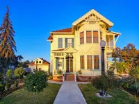 The JD Hyde Historic Inn Hotels in Visalia