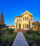 The JD Hyde Historic Inn Hotels in Visalia