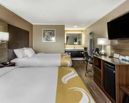 Quality Inn & Suites Hotels in Georgetown County