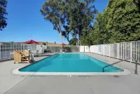 Super 8 by Wyndham Livermore - 2 Sao