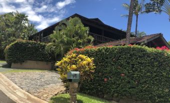 Maui What a Wonderful World Bed & Breakfast
