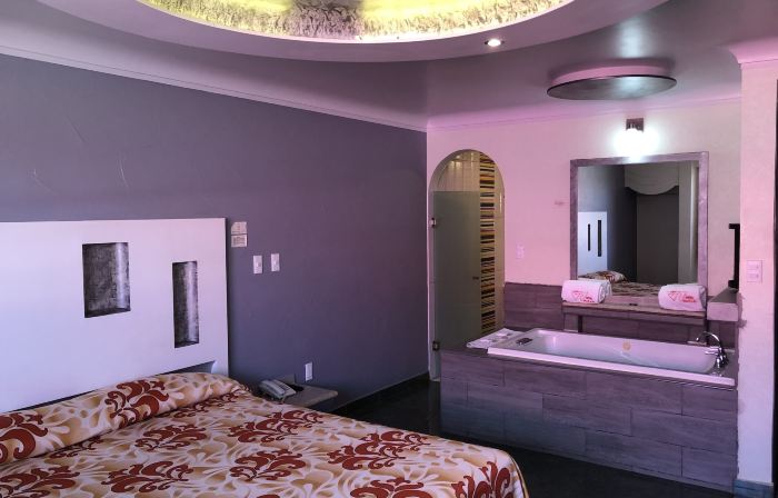Hotel & Villas 7