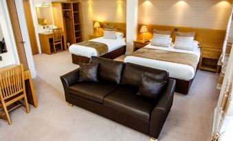 Adamson Hotel