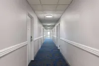 Microtel Inn & Suites by Wyndham Bowling Green