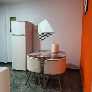 Low Cost Room Plaza de Hierro I