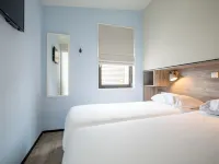 Great Lodge with Microwave Oven Near Beach Hotels in Hollum