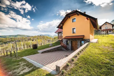 Holiday Home Blue Sky