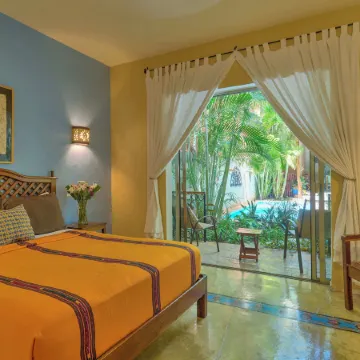 Casa Del Maya Bed & Breakfast