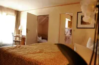 Landgasthof Jagdhof - Berthold Koslowski Hotels in Negast