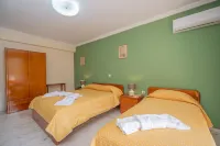 Odysseus Palace Hotels in Elios Proni