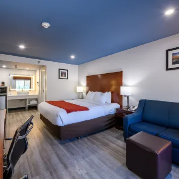 Hyland Inn Near Pasadena Civic Center