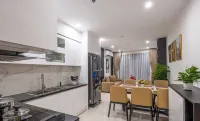 BOM Homes- Vinhomes Ocean Park - Serviced Apartment Hotels near LC Home