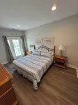 8 Bedrooms, 7 Baths, Sleeps 20, Linens, Private Heated Pool, Elevator, Golf Near