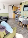 Chalet Ty Lilli Wen -Sleep 6- Pet Friendly Hotels in Ferryside