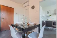 Chiara's Apartment by Rent All Como