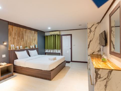 โรงแรมพิมายพาราไดซ์