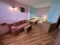 Hotel N Znojmo - Klid, Atmosféra a Zážitek - parking