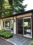 Las Flores Villa Hôtels à : New Milford