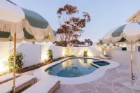 Motel Molly - Boutique Hotel Mollymook Hotels in Mollymook Beach
