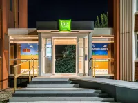 Ibis Styles Lyon Bron Eurexpo - parking