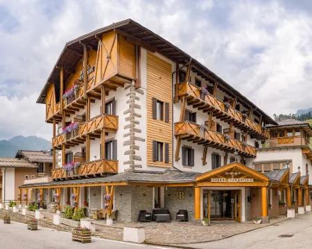 Hotel Belvedere Hotels in Siror