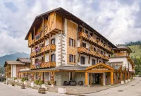 Hotel Belvedere - Mountain view
